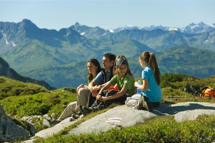 Familie auf der Alm